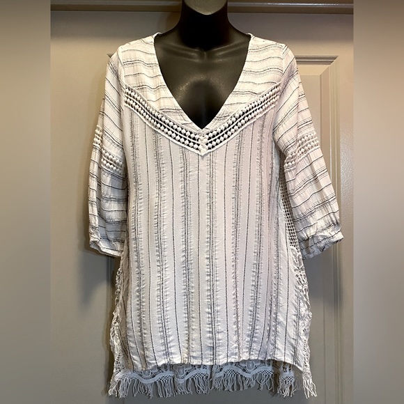 SLOANE ROUGE Boho Crochet Open Back Top size M - Picture 2 of 11